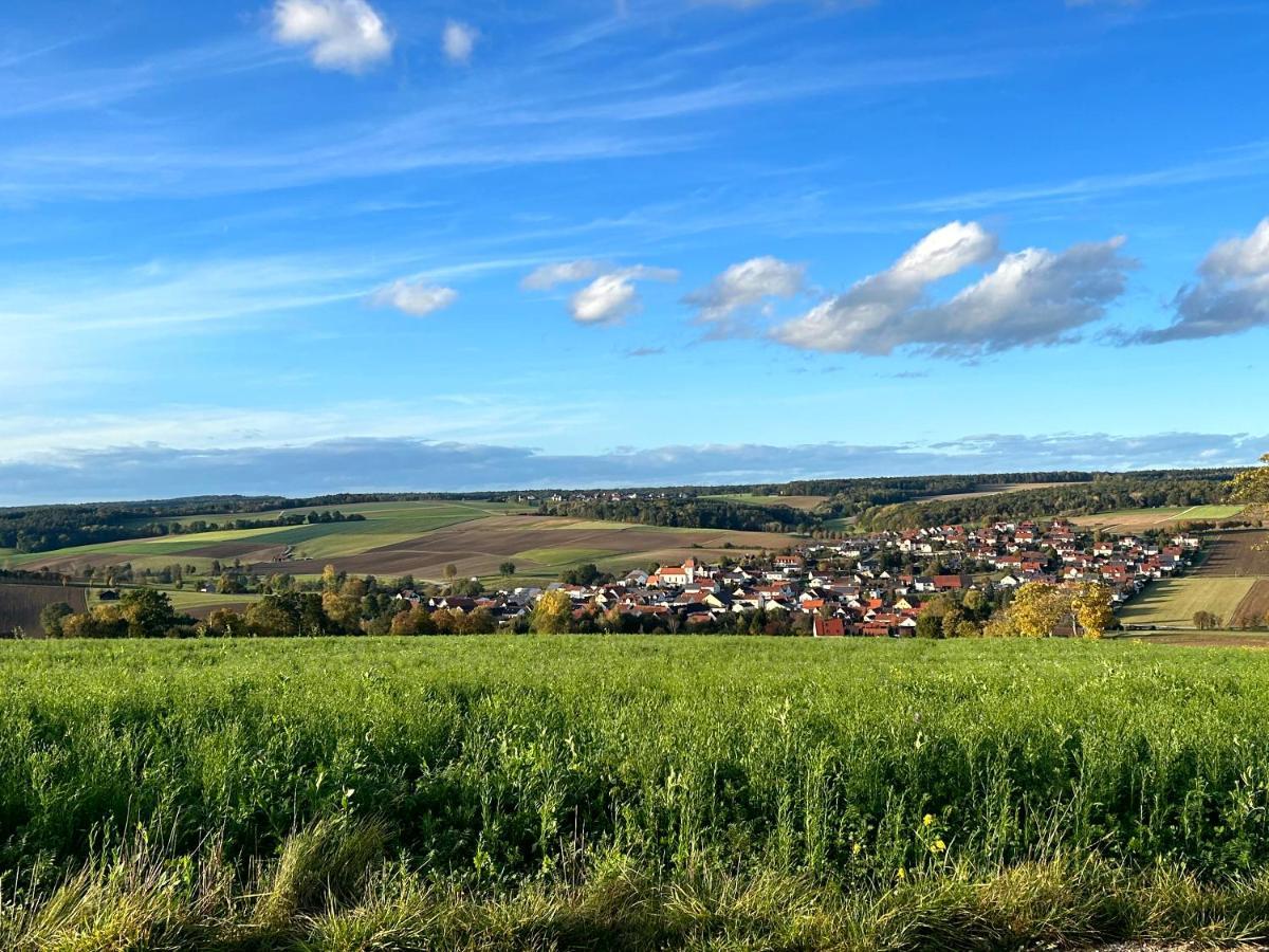 Im Usseltal - Zirben - Monheimer Alb - Altmuehltal - Familie Geyer Daiting Apartment