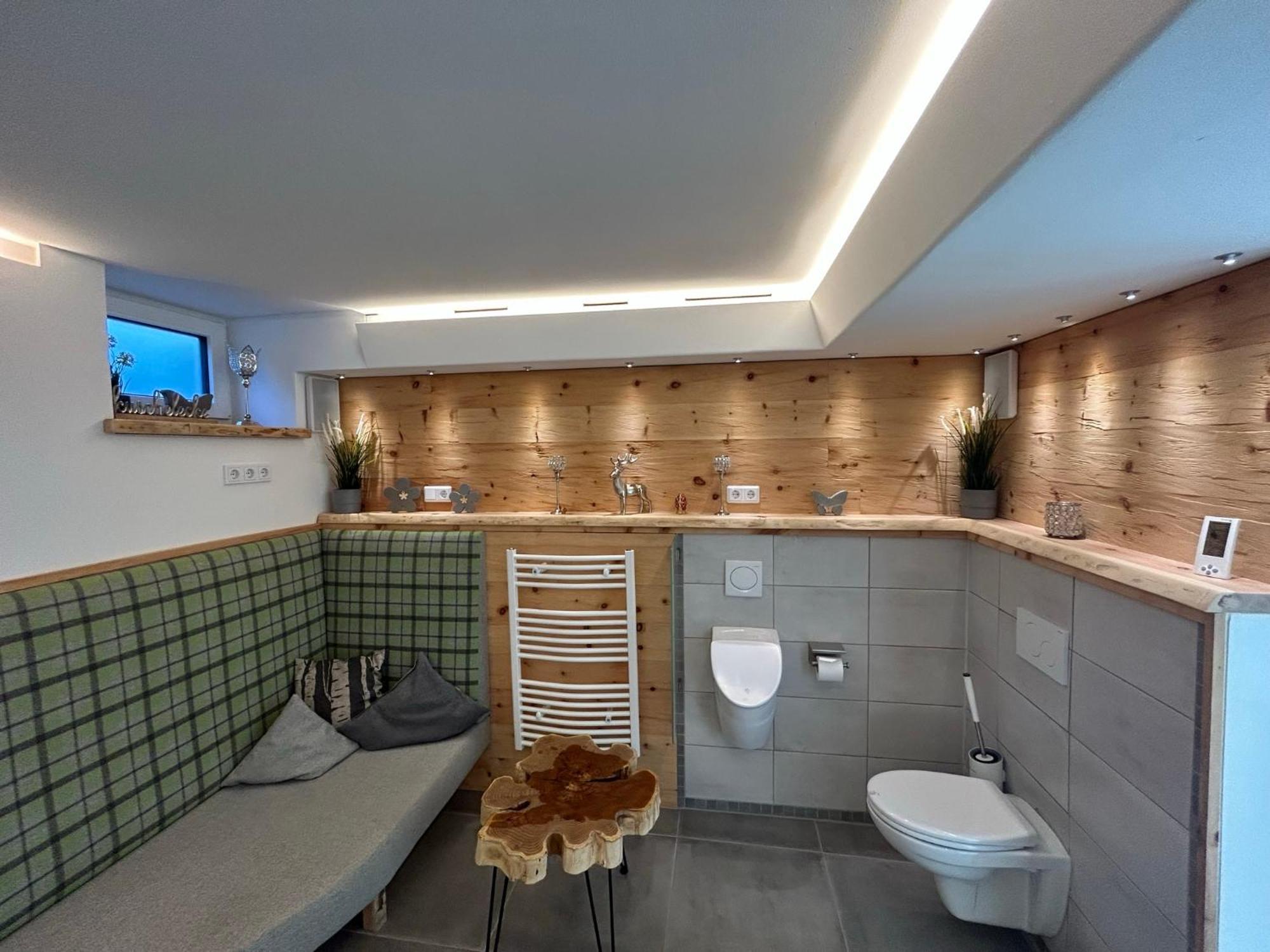 Im Usseltal - Zirben - Monheimer Alb - Altmuehltal - Familie Geyer Daiting Apartment